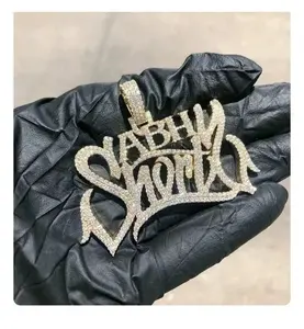 Colgante con Nombre Personalizado Iced Out, Micro Pavé de Moissanita, Colgante de Diamantes Estilo Hip Hop, Colgante de Letra Personalizado Bling, Joyería Personalizada - Product Image 1