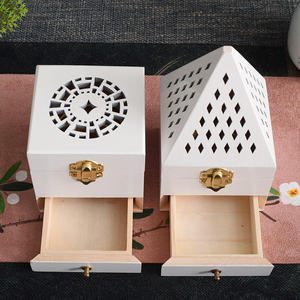 Quemador de Incienso de Madera con Diseño de Pirámide Retro Creativa y Hueca, Caja de Aromaterapia Antigua Personalizable al por Mayor - Product Image 3