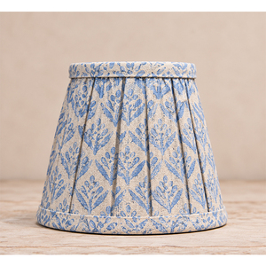 Abat-jour en lin naturel bleu botanique |   Abat-jour plissé imprimé pour une éclairage élégante de la décoration intérieure - Product Image 4