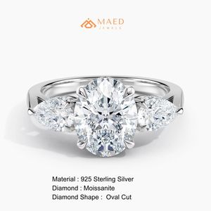 Bague en moissanite ronde à trois pierres pour femme, ton argenté, bijoux de fiançailles et d'anniversaire, style élégant au quotidien - Product Image 6