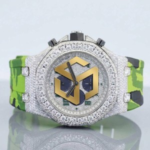 Reloj cronógrafo de cuarzo octogonal de lujo para hombre con esfera de diamantes y correa de caucho verde camuflado - Product Image 3