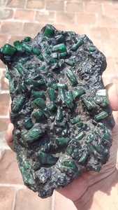 BAITHU GEMS MINERALS Pierre de Turquoise Verte Foncée Naturelle Authentique, Matrice de Cristal Polie, Formes Mixtes Personnalisées, Guérison Spirituelle - Product Image 4
