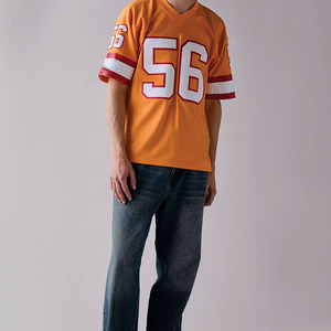 Maillot de football américain tendance personnalisé par sublimation, design haut de gamme, logo brodé, coupe oversize, style streetwear - Product Image 2