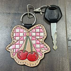 Porte-clés de luxe en cuir véritable fait main, motif à carreaux, accessoires de créateur, en cuir de vachette, cadeau idéal, vente chaude - Product Image 4
