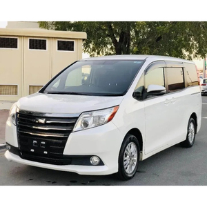 Toyota Noah Confiable con Asientos Cómodos, Transmisión Automática y Bajo Kilometraje, Listo para la Venta - Product Image 3