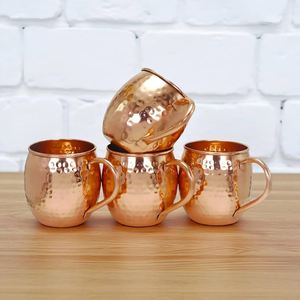 Gobelet martelé en cuivre marron de 250 ml, design classique, qualité supérieure, écologique, taille personnalisable, motifs sur mesure, compatible lave-vaisselle, idéal comme cadeau - Product Image 1