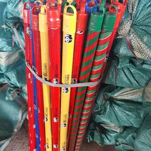 Manche en bois d'eucalyptus de l'inde, manche en bois du Vietnam/bâtons de vadrouille/balai en bois recouvert de PVC - Product Image 6