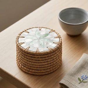 Posavasos Decorativo de Resina Epoxi con Perlas y Borde de Caña, Diseño Floral Moderno, 4 Pulgadas, Marca AG Elements |   Resistente al Calor - Product Image 2