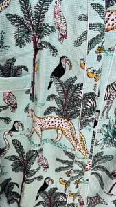 Peignoir de spa en coton gaufré à motif floral unisexe - Product Image 6