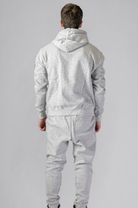 Ensemble de survêtement décontracté pour homme avec tissu doux au toucher et construction durable - Product Image 4