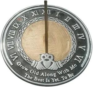 Horloge solaire ronde en laiton peinte de 10 pouces pour jardin, décoration extérieure pour la maison et le jardin - Product Image 2