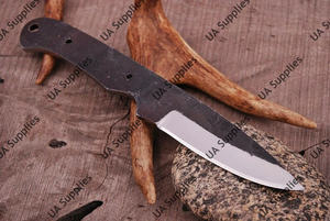 Couteau de chasse et de camping multifonctionnel à lame fixe en acier au carbone poli fait main, pointe tombante, manche en acier au carbone - Product Image 5