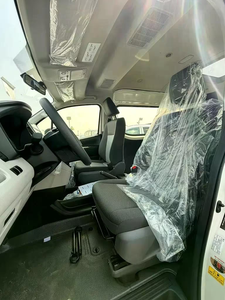 Toyota Hiace 2024 – Fourgon utilitaire fiable à haute capacité et à faible consommation de carburant - Product Image 3