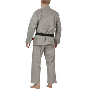 Ropa de Artes Marciales Resistente y Cómoda para Hombre al Mejor Precio, con un Uniforme de Karate de Excelente Ajuste - Product Image 3