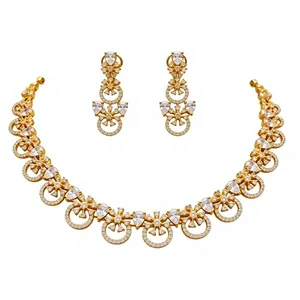 Ensemble collier et boucles d'oreilles tendance en or plaqué or avec pierres de zircon rondes et moissanite pour femme, idéal pour un anniversaire ou une occasion spéciale - Product Image 1