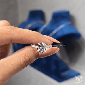 Bague de fiançailles et de mariage en or blanc 10K, sertie de diamants de laboratoire ronds de 3,00 carats, monture cathédrale pavée de luxe, certifiée IGI - Product Image 4