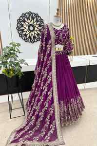 LEHENGA CHOLI ELEGANTE DE GEORGETTE CON BORDADO DE LENTEJUELAS Y DUPATTA COLOR VINO 68103 - Product Image 5