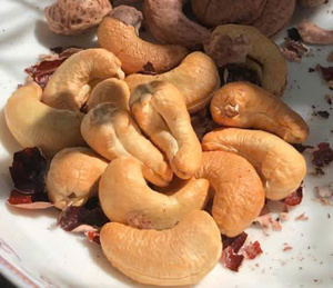 OEM <b>Roasted</b> Cashew Nut Snack Factory Custom Vacuum <b>Bag</b>/Tin and Carton Packaging and Multi Flavor Ready to Eat Solutions - Product Image 4