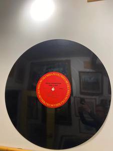 Disco de Vinilo Acrílico Art Deco Colgante de Bruce Springsteen Born to Run, Lado 2, Etiqueta Columbia, Adhesivo Central Rojo, Disco Negro - Product Image 3