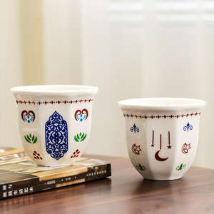 Pots et tasses rustiques arabes, soucoupes à thé en céramique artisanales, collection de poteries de style rustique - Product Image 1