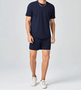 Conjunto de Camiseta y Pantalones Cortos para Hombre, Estilo Urbano, Color Degradado, Manga Corta, Diseño Personalizado, Venta al Por Mayor - Product Image 2