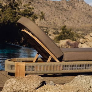 Nueva Llegada: Conjunto de Silla de Playa y Tumbona Ergonómica de Teca - Muebles Plegables Resistentes a los Rayos UV para Uso en Hoteles y Villas - Arini - Product Image 1