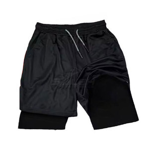 Ensemble de shorts de compression légers et durables avec tissu extensible et technologie de contrôle de l'humidité - Product Image 4