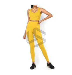 Ensemble de yoga pour femme couleur unie avec logo frontal, respirant et écologique, nouveau style, best-seller, ensemble 2 pièces en Spandex/Polyester taille haute - Product Image 1