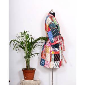 Albornoz de Verano al por Mayor, Kimono Kantha Acolchado de Seda Cosido a Mano con Cinturón, Estilo Boho Hippie Floral, Unisex, Ropa de Dormir para Mujer, Cuello en V - Product Image 5