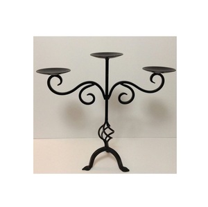 Lanterne à bougie élégante en métal avec support décoratif en fer pour centres de table, mariages, réceptions et maisons - Product Image 3