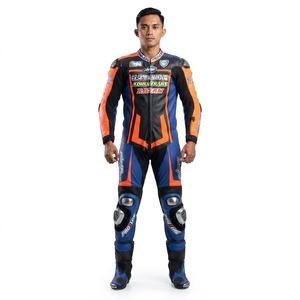 Combinaison de course premium pour homme 1 pièce en cuir de vache véritable/cuir de kangourou, style MotoCP, avec protections niveau 2 - Product Image 1