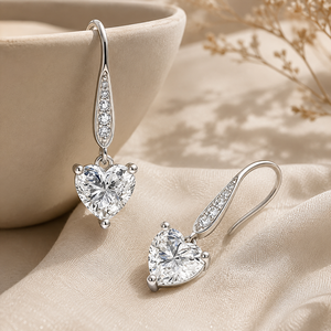 Boucles d'oreilles pendantes en argent 925 avec diamant taille cœur, plaqué or blanc, sertissage griffe, cadeau romantique pour femme, bijoux pour la Saint-Valentin - Product Image 4