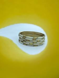 Brazalete de resina y latón para mujer, hecho a mano, joyería de moda, brazalete de resina y latón de lujo - Product Image 6