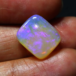 โอปอลธรรมชาติจากออสเตรเลีย โอปอลคูเบอร์เพดีแบบเม็ดเดี่ยว สีฟ้าไฟ งานแฮนด์เมดสำหรับทำเครื่องประดับ - Product Image 3