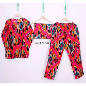 Conjunto de Pijama para Mujer, 100% Algodón Ecológico, Diseño Ikat Elegante y Modesto, Cómodo y Suave, Patrón Sólido, Pantalón y Camisa de Alta Calidad - Product Image 6