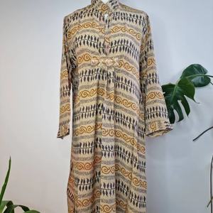 M/L Middy Dress Crepe Silk Recycled <b>Indian</b> Sari Colourful Comfy Daywear <b>Kaftan</b> - Product Image 1