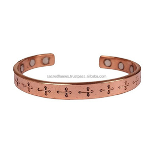 Brazalete Magnético de Cobre Puro con Cruz Grabada, Personalizado OEM, Bioenergético, para Hombres y Mujeres, Directo de Fábrica - Product Image 6