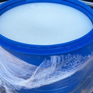 Gelée de pétrole industrielle fine, paraffine douce pour les lignes de production pharmaceutique et cosmétique - Product Image 1