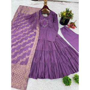 Hermosos vestidos de fiesta con vestido elegante Dupatta para ocasiones especiales - Product Image 1