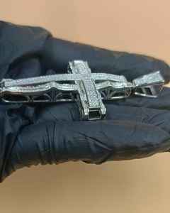 Colgante VVS Moissanita con Diamantes Engastados en Pavé, Colgante Religioso de Fe, Colgante Hip Hop Iced Out, Joyería Cristiana para Regalos - Product Image 3