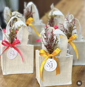 Wholesale Reusable Mini Jute <b>Handbag</b> Eco-friendly <b>Summer</b> Autumn Indian Wedding Return Gifts Bridesmaid Hamper Bags Haldi Mehndi - Product Image 1