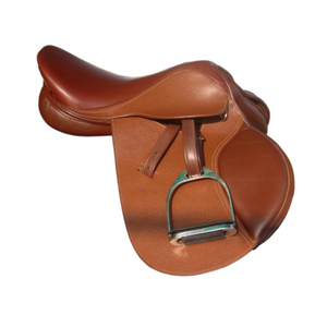 Selle d'équitation en cuir de vachette de haute qualité, personnalisable avec logo, style anglais, avec arceau en bois, toutes tailles disponibles - Product Image 1