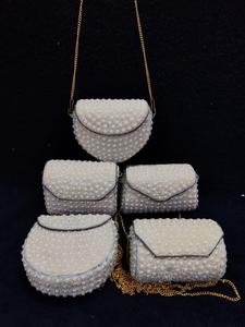 Artesanía India contemporánea-Embragues de noche de mosaico hechos a mano para mujeres Accesorio imprescindible para ocasiones especiales - Product Image 5
