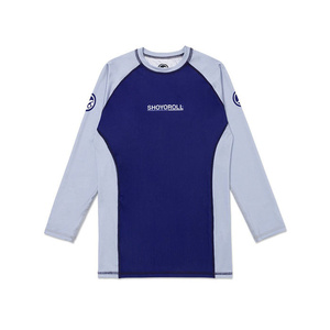 เสื้อรัดกล้ามเนื้อสำหรับฝึกซ้อม MMA ยี่ห้อ Shoyorol รุ่น AI-RG-216 ผลิตโดยโรงงาน RTS OEM แบบสั่งทำพิเศษ ผ้าสแปนเด็กซ์ แขนยาว ป้องกันแสงแดด ผ้ารัดรูปกระชับร่างกาย - Product Image 3