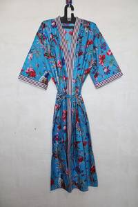 Bata Kimono de Algodón Suave y Transpirable con Estampado Digital de Dibujos Animados para Mujer, Camisón de Verano Hecho a Mano con Cuello en V y Elástico, de Naaz Textile - Product Image 2