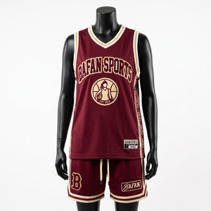 Ensemble d'uniformes de basketball en maille polyester douce Elite 180 GSM, design noir et rouge avec panneaux latéraux, logo personnalisé par transfert thermique - Product Image 5