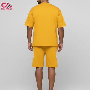 ชุดกีฬาลำลองฤดูร้อนสำหรับผู้ชาย พิมพ์ลายคุณภาพสูง ผ้าฝ้าย 100% เสื้อแขนสั้นน้ำหนักเบาและกางเกงขาสั้น ดีไซน์โลโก้ - Product Image 2