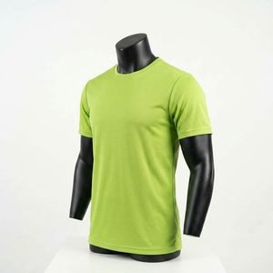 เสื้อยืดโพลีเอสเตอร์ผสมสแปนเด็กซ์ทรงเข้ารูป ระบายอากาศได้ดี เหมาะสำหรับวิ่ง ออกกำลังกาย และเล่นกีฬาสำหรับผู้ชาย - Product Image 4