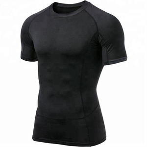 เสื้อคอมเพรสชั่น OEM สำหรับผู้ชาย แบบสั่งทำพิเศษ ทรงแอธเลติก ผลิตจากผ้าโพลีเอสเตอร์ ระบายอากาศได้ดี แห้งเร็ว เหมาะสำหรับการออกกำลังกายที่ยิมและฟิตเนส - Product Image 5