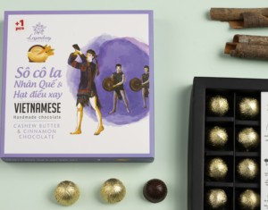 Premium Chocolate With <b>Cinnamon</b> And Cashew In Custom Gift Box As Wholesale Products In Bulk For Corporate Gifts - Product Image 6